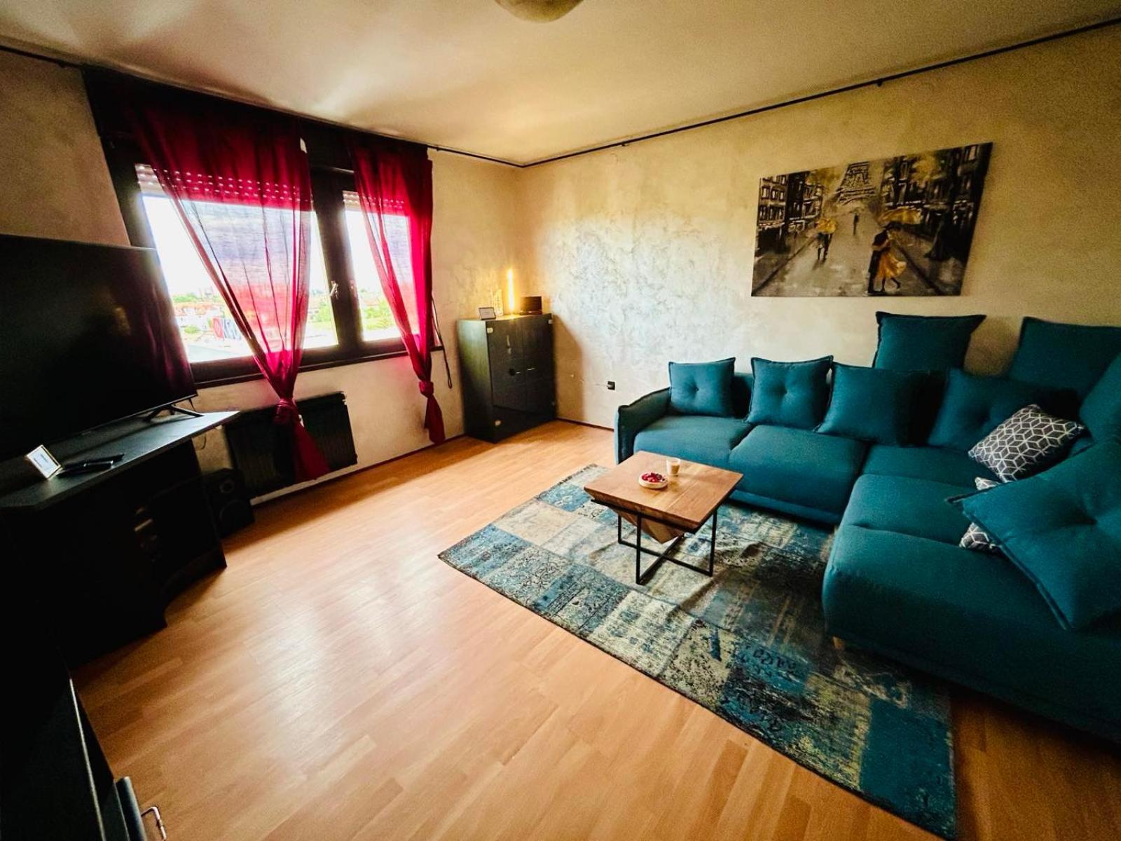 Fly By Suite - Zagreb Airport - 0-24H Self Check In&Out - Parking On Site Velika Gorica Exterior photo